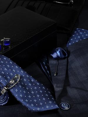 blue silk ty - 18078765 - Standard Image - 7