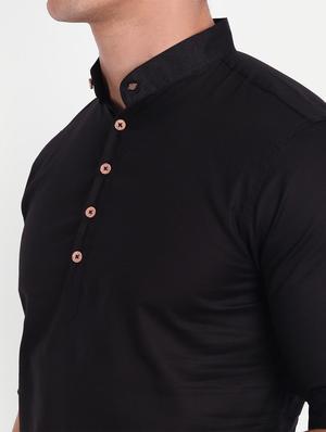 black solid kurta - 18079837 - Standard Image - 5