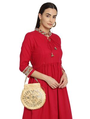 beige cotton polyester blend ethnic potli - 18082805 - Standard Image - 6