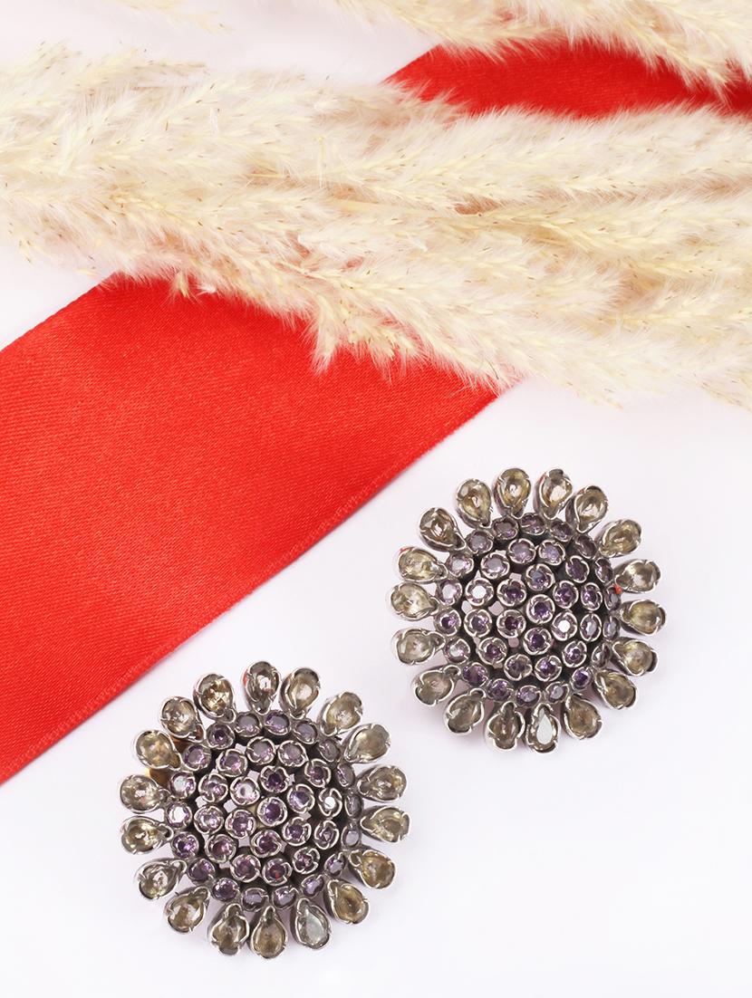 silver studs earring - 18083092 - Zoom Image - 1