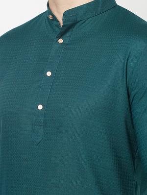 solid long kurta - 18107436 - Standard Image - 4