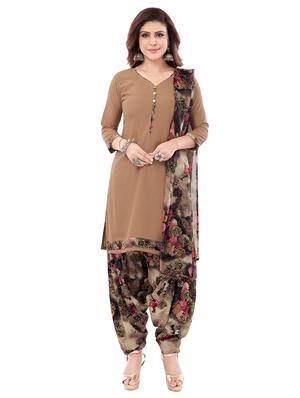 set of 2 printed unstitched suit set - 18114716 - Standard Image - 4