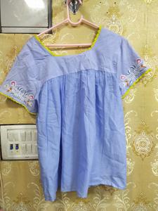 tops blue - 18117568 - Standard Image - 2