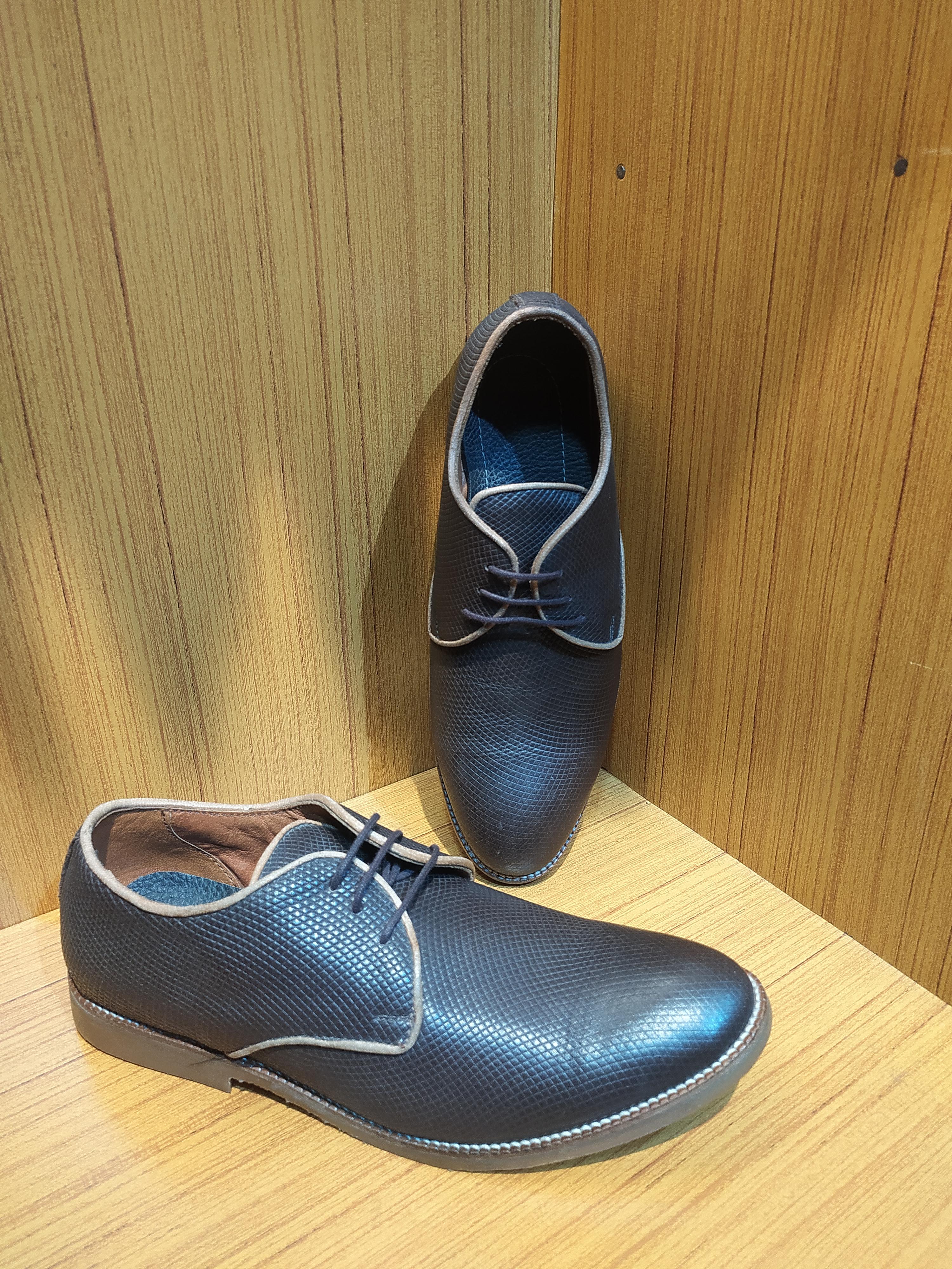 brown formal shoes - 18118234 - Zoom Image - 2