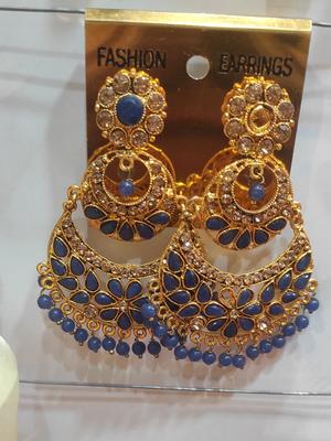 earring - 18119257 - Standard Image - 2