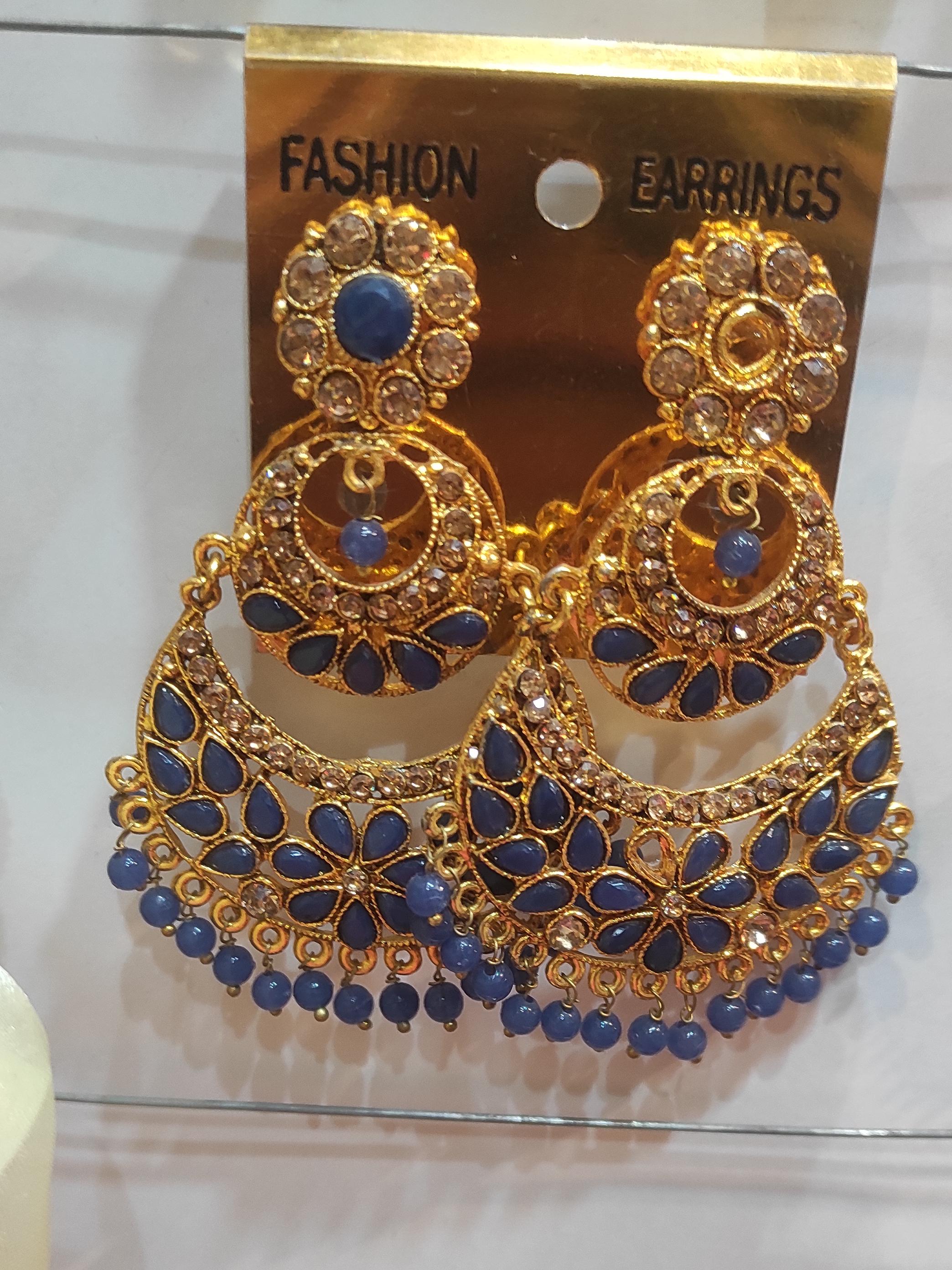 earring - 18119257 - Zoom Image - 2