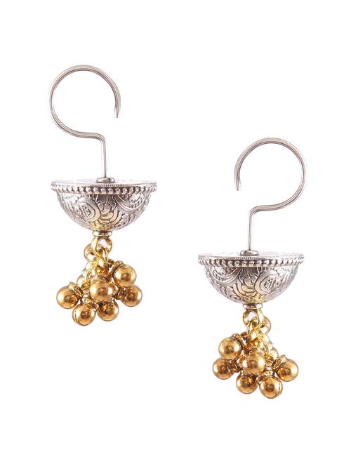 handcrafted gold earring - 18137956 -  Standard Image - 0