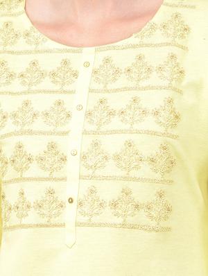 yellow solid straight kurta - 18141367 - Standard Image - 6
