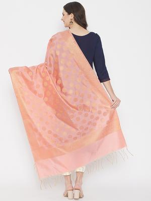 peach silk blend woven dupatta - 18163382 - Standard Image - 4