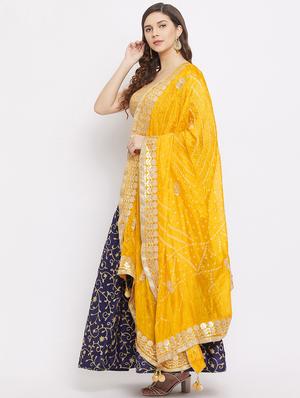 yellow silk blend bandhani dupatta - 18163464 - Standard Image - 3