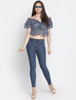 off shoulder printed crop top - 18164719 - Standard Image - 4
