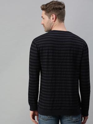 black striped sweatshirt - 18180651 - Standard Image - 4