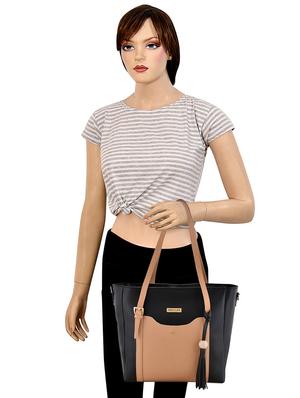 black leatherette (pu) combo handbag - 18184122 - Standard Image - 5