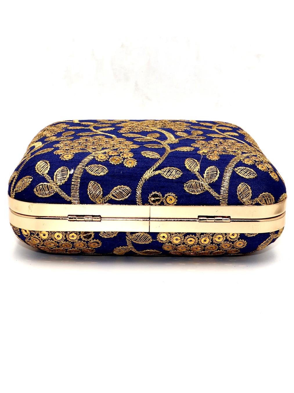 material: fabric, faux silk pattern: embroidered - 18189070 - Zoom Image - 2