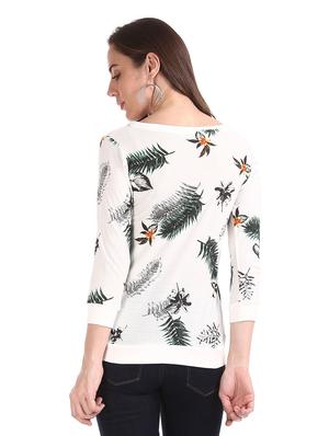 round neck printed top - 18194893 - Standard Image - 3