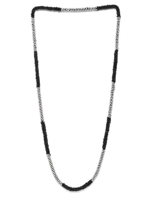 black metal necklace - 18199088 -  Standard Image - 0