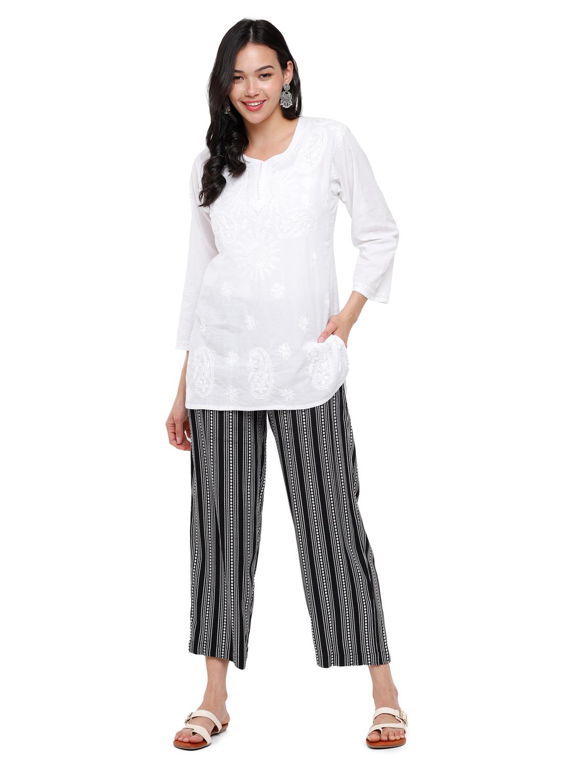 black striped straight palazzo - 18202984 - Zoom Image - 4