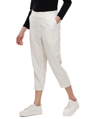 beige solid straight trouser - 18203026 - Standard Image - 2