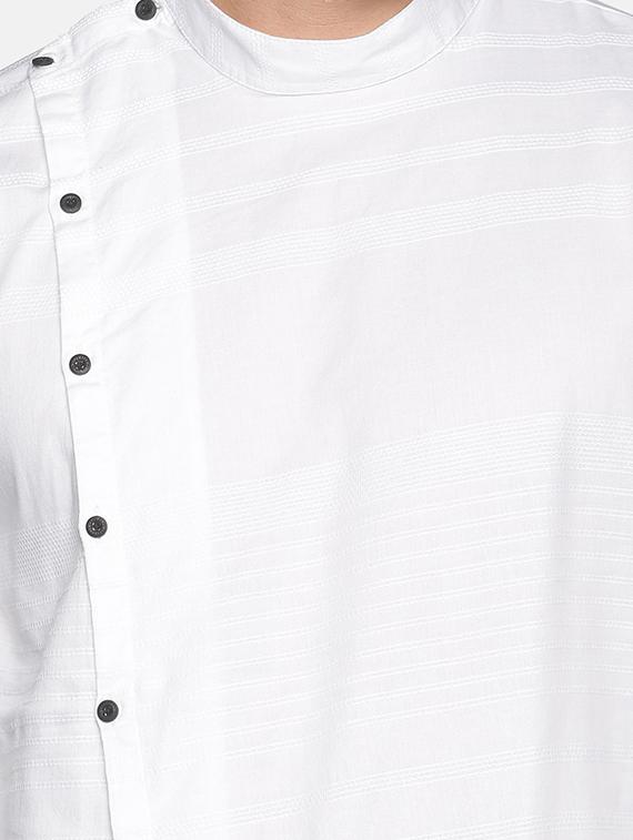 white solid asymmetric kurta - 18203310 - Zoom Image - 5