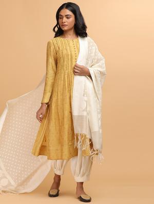 yellow cotton blend a-line kurta - 18206686 - Standard Image - 4