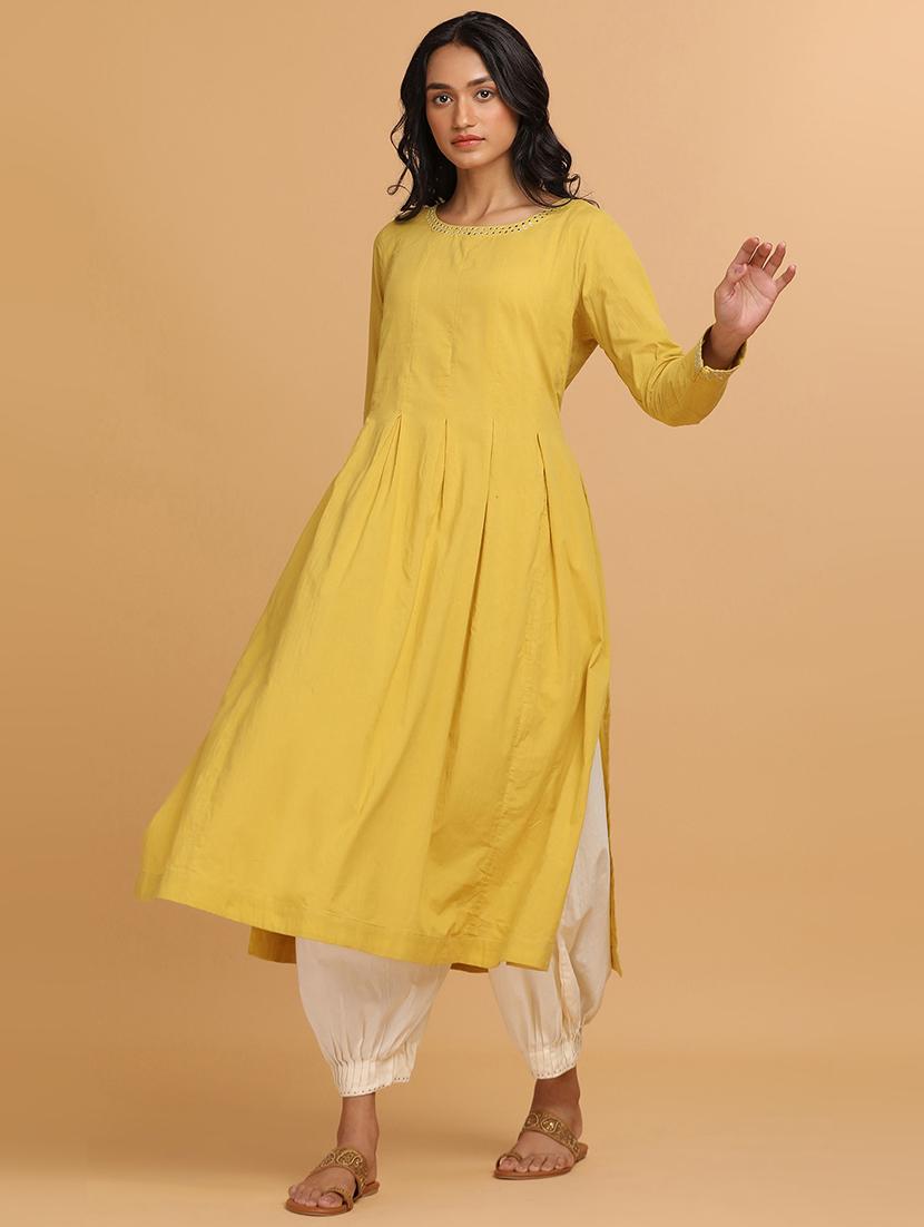 yellow cotton a-line kurta - 18206709 - Zoom Image - 1