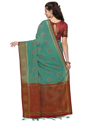 blue silk blend banarasi saree with blouse - 18211636 - Standard Image - 3