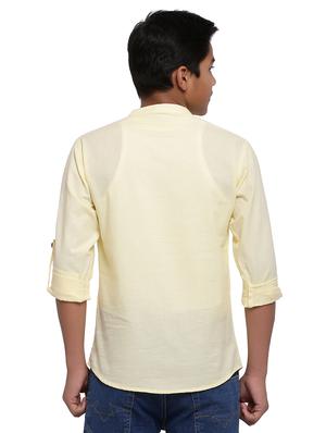 yellow solid kurta - 18212027 - Standard Image - 3