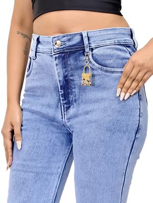 light blue solid plus jean - 18212449 - Standard Image - 5