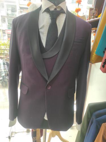 3pec suit - 18218289 - Standard Image - 1