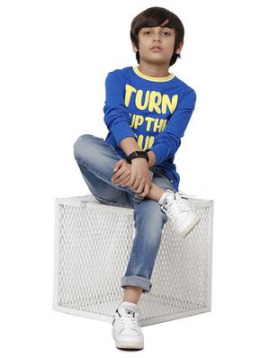 round neck graphic t-shirt - 18218591 - Standard Image - 3