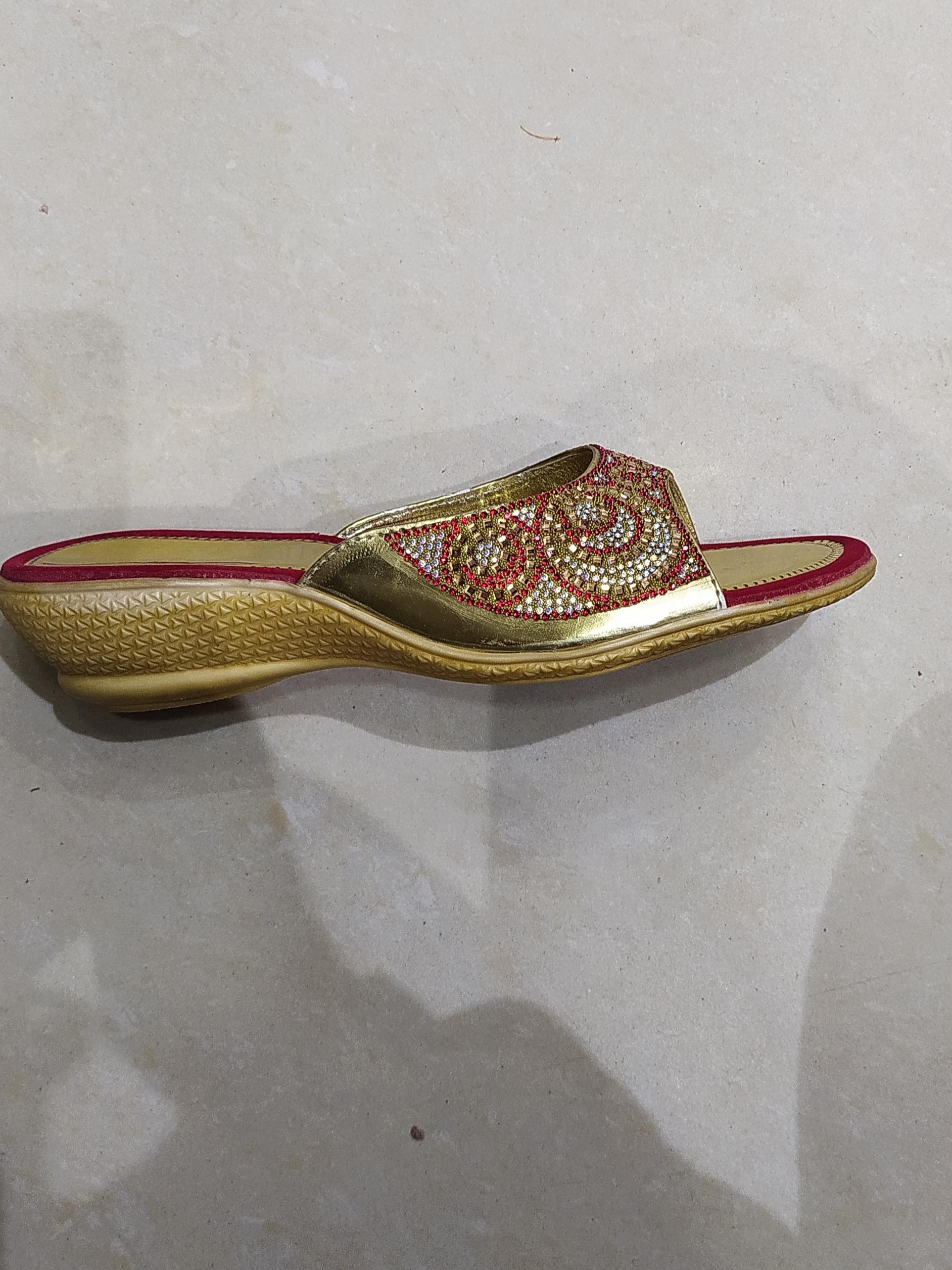 women party wear sandals - 18219504 - Zoom Image - 2