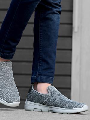 grey mesh sport shoes - 18230962 - Standard Image - 6