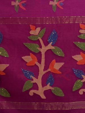 magenta handloom saree with blouse - 18248052 - Standard Image - 4