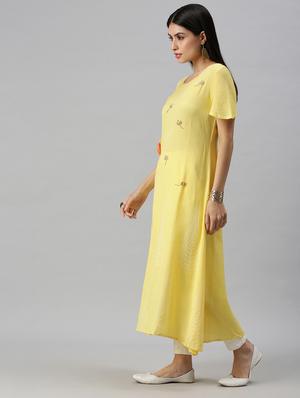 yellow cotton blend aline kurta - 18249176 - Standard Image - 2