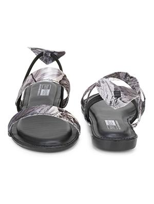 black faux leather back strap sandals - 18249824 - Standard Image - 4