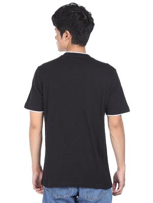 black solid t-shirt - 18251586 - Standard Image - 3