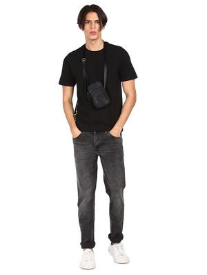 black solid t-shirt - 18252682 - Standard Image - 5