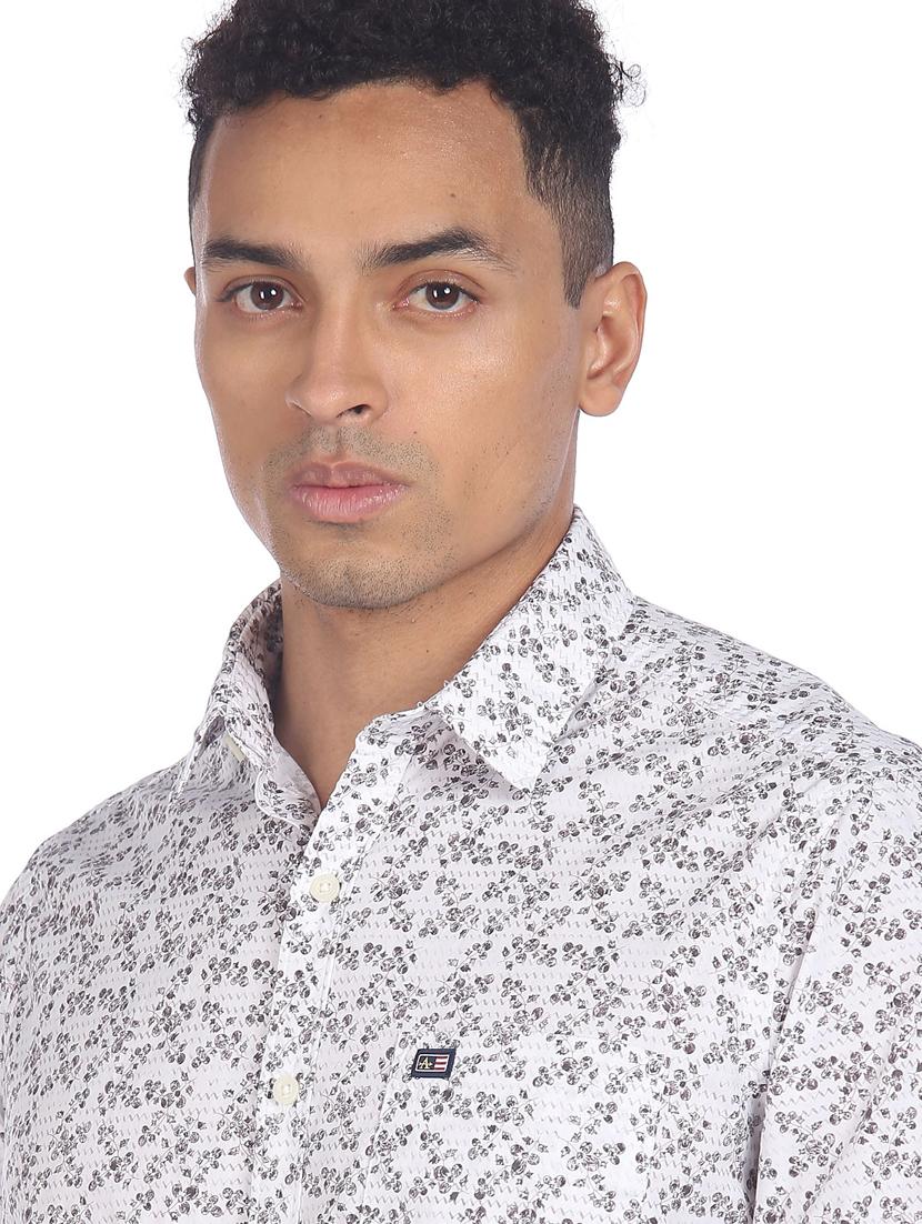 white printed casual shirt - 18254851 - Zoom Image - 5