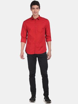 red solid casual shirt - 18255063 - Standard Image - 4