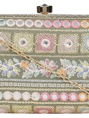 green cotton polyester blend regular clutch - 18257427 - Standard Image - 4