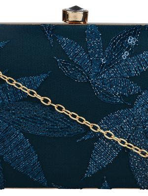 blue cotton polyester blend regular clutch - 18257433 - Standard Image - 4