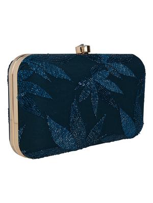 blue cotton polyester blend regular clutch - 18257433 - Standard Image - 6