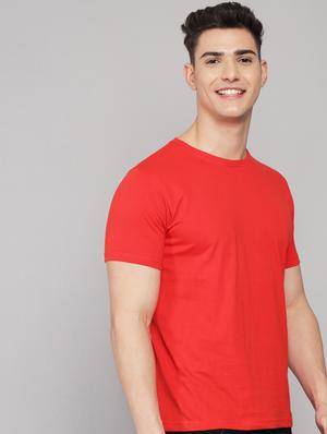 red solid t-shirt - 18260881 - Standard Image - 2