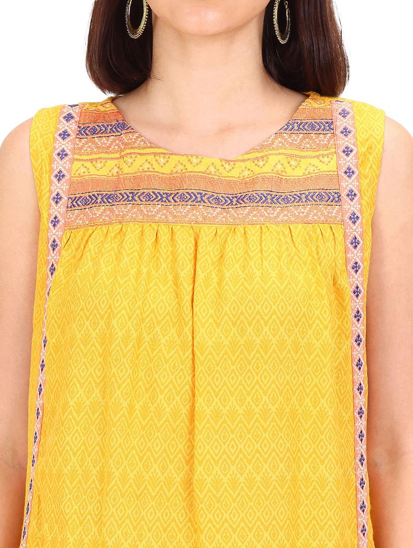 sleeveless printed fit & flare dress - 18262125 - Zoom Image - 5