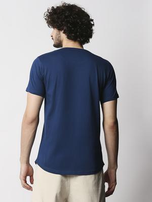 blue chest print t-shirt - 18268600 - Standard Image - 3