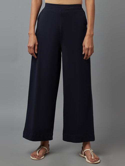 mid rise solid palazzo - 18269144 - Standard Image - 1