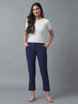 mid rise pleated trouser - 18269146 - Standard Image - 4