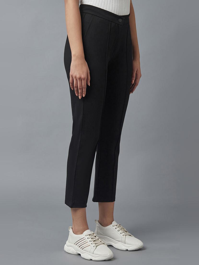 mid rise pleated trouser - 18269167 - Zoom Image - 2