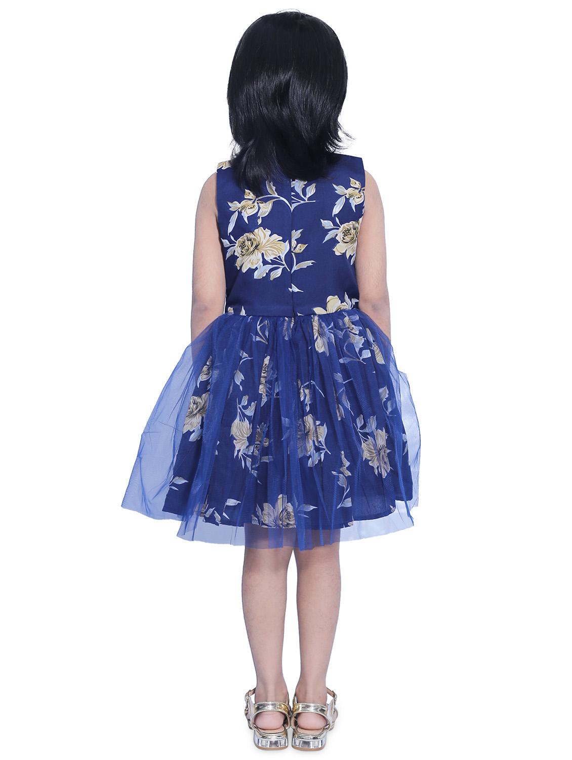 round neck printed crepe frock - 18269559 - Zoom Image - 3