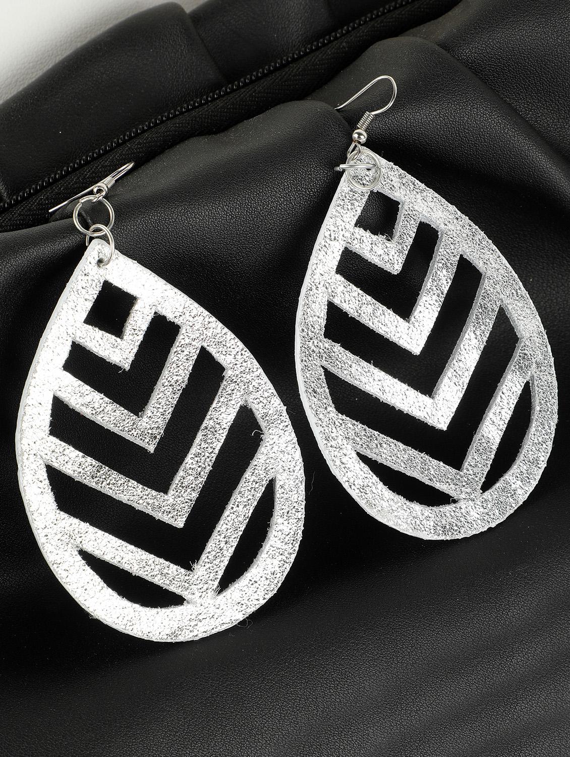 silver rubber drop earring - 18270932 - Zoom Image - 2